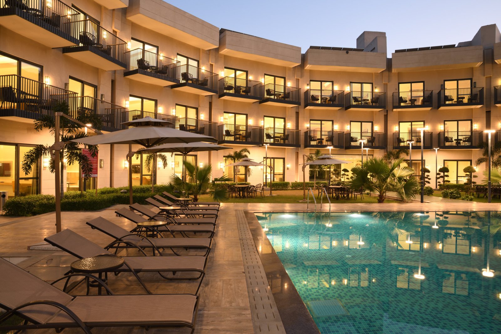 SWIMMING POOL OFFER